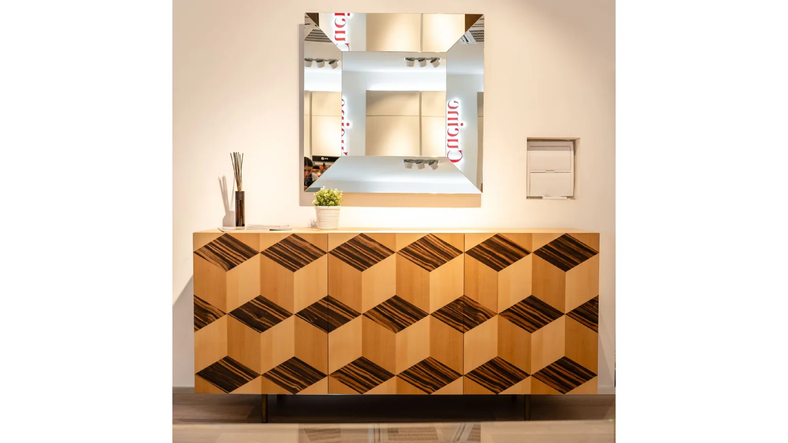 Madia in stile design Credenza Veronese di Morelato