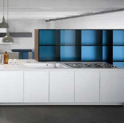 Cucina Design con penisola Glas in Vetro finitura Bianco e Blu di Key Cucine