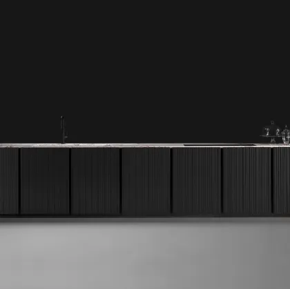 Cucina Design a isola KU45 Stripe in legno Nero con top e fianchi in marmo Melbourne di Key Cucine